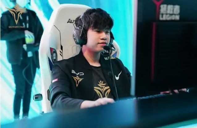 不仅如此 不仅如此